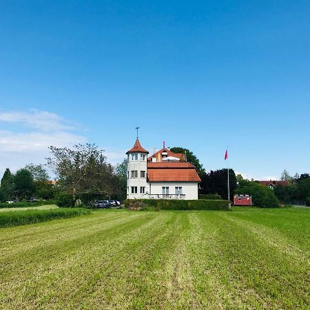 Ferienwohnung Am Rhein Tägerwilen Екстериор снимка